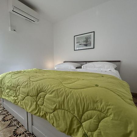 Azure Apartments By The Sea Near City Omiš Zewnętrze zdjęcie